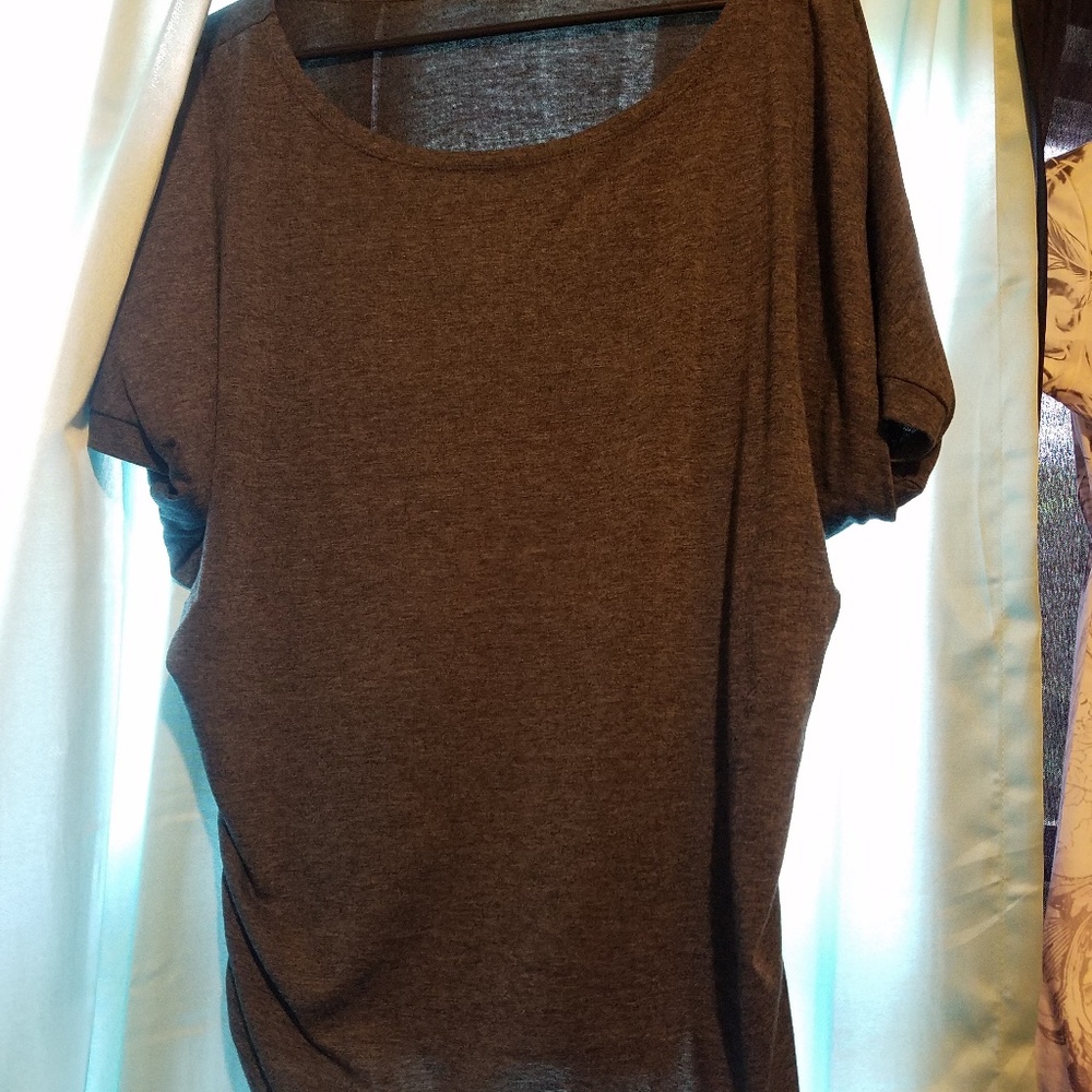 Top with ruching on sides